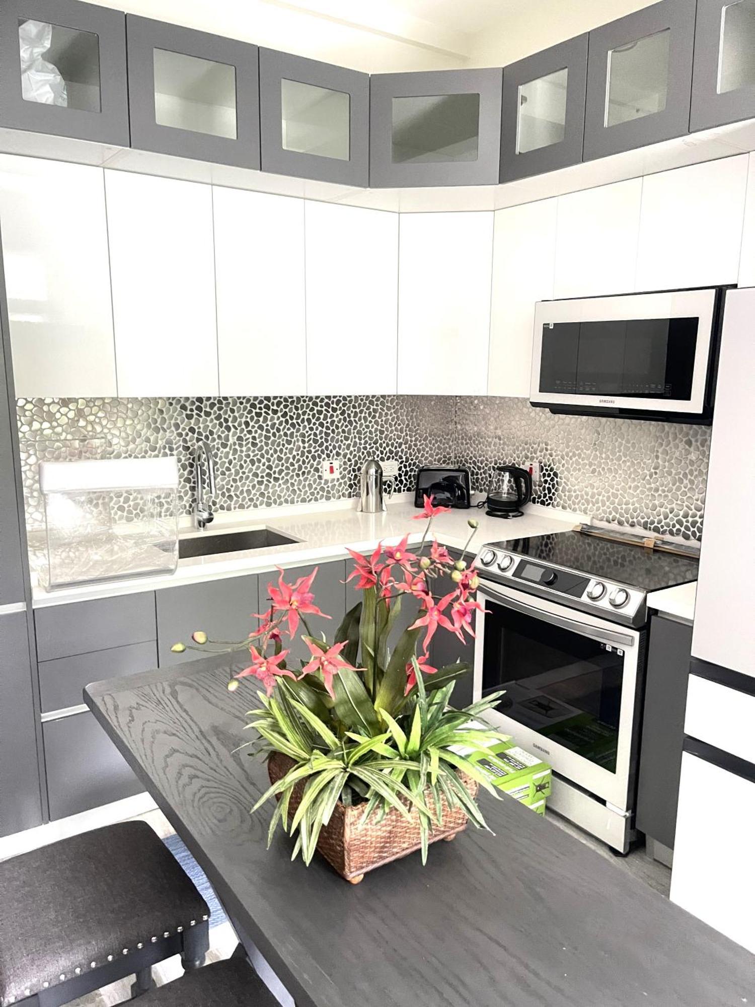 Liguanea -One Bedroom Oasis Near Us Embassy Kingston Luaran gambar